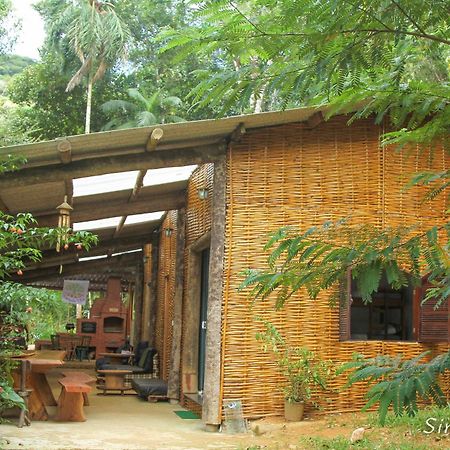 Bed and Breakfast Sitio Simple Life Убатуба Экстерьер фото